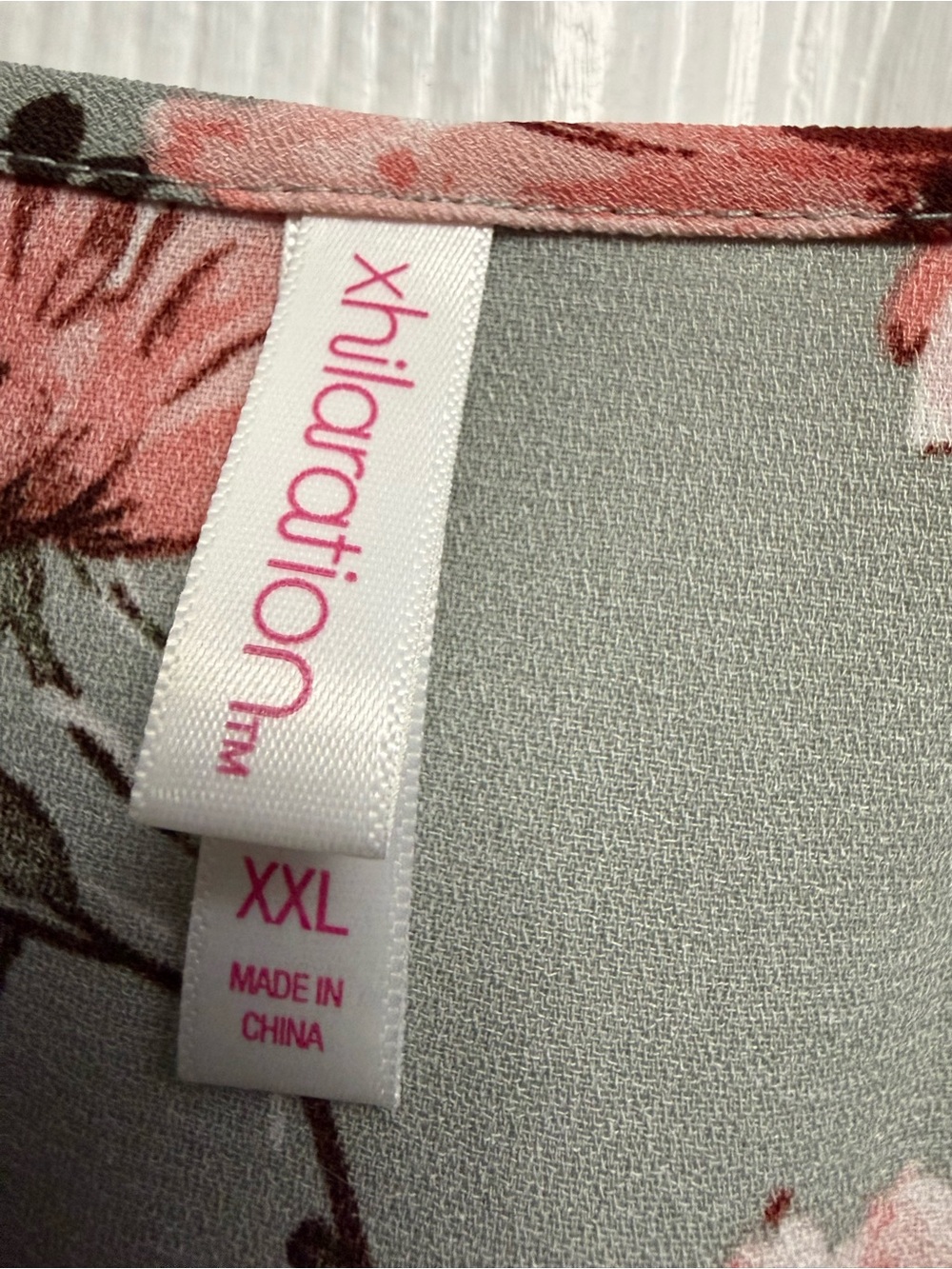 Xhilaration Sage Floral V-Neck Smocked Dress With Ruffled Hem Size XXL - Picture 5 of 12